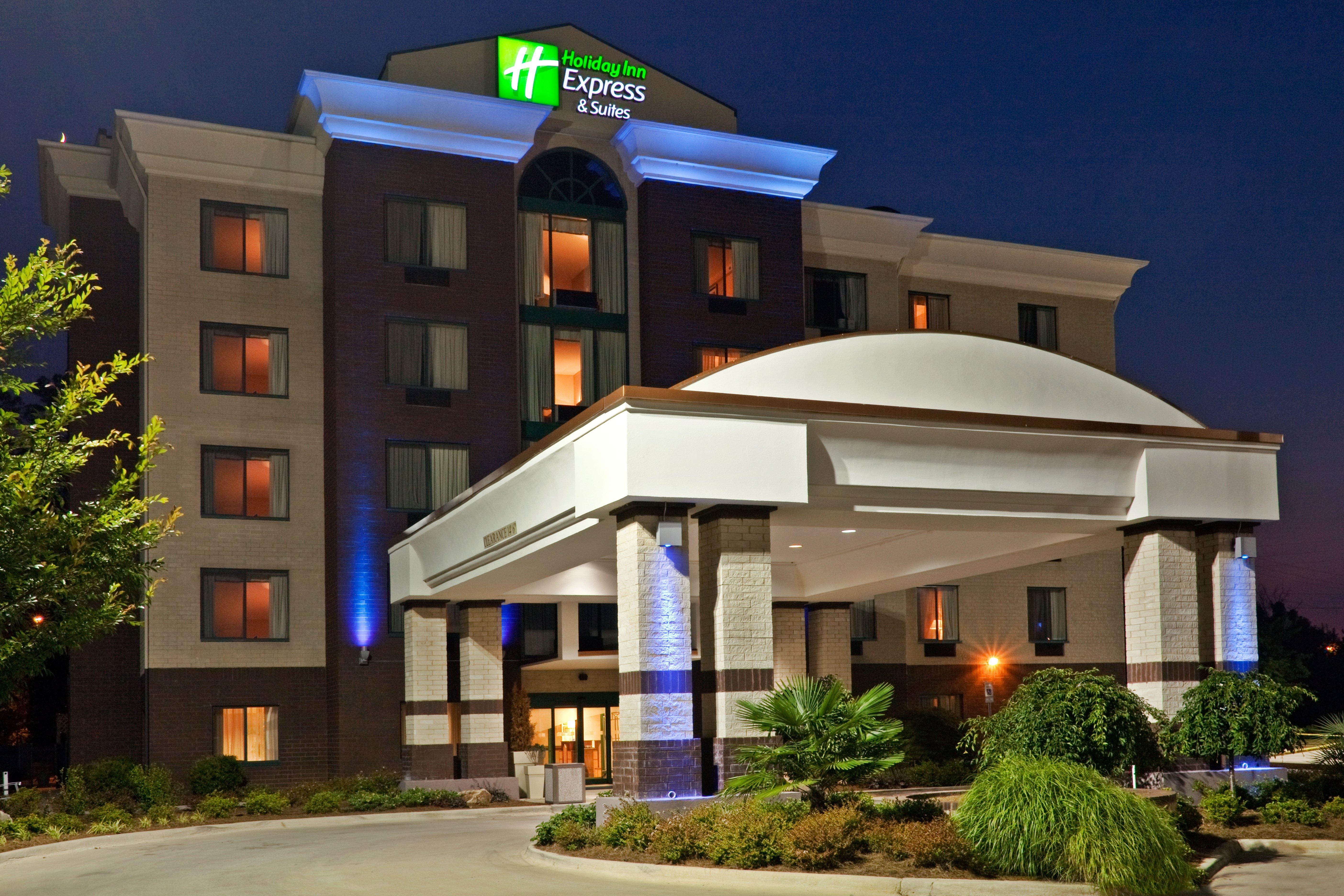 Holiday Inn Express Hotel & Suites Birmingham - Inverness 280 By Ihg Экстерьер фото