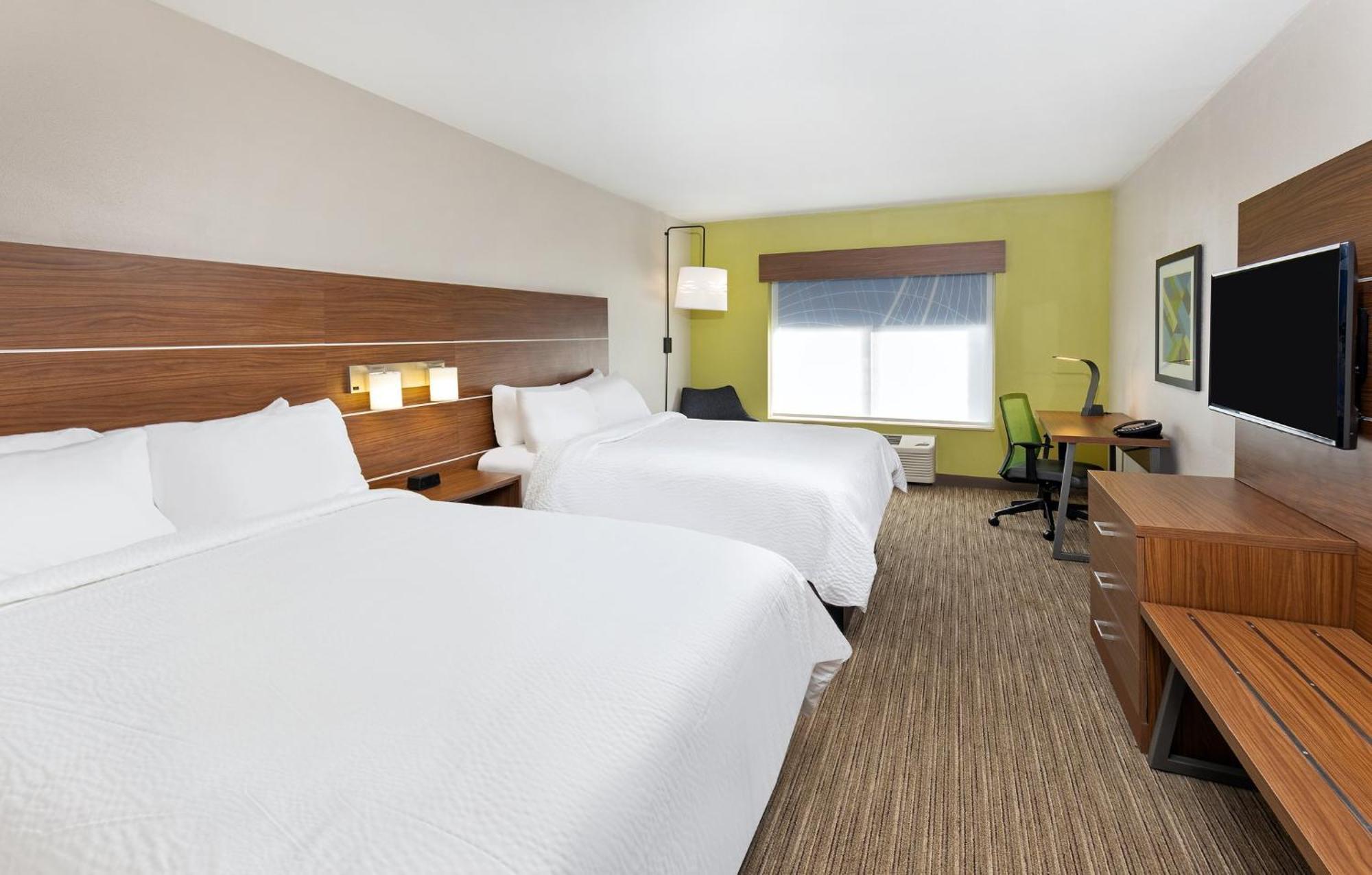 Holiday Inn Express Hotel & Suites Birmingham - Inverness 280 By Ihg Экстерьер фото