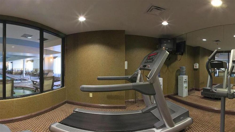 Holiday Inn Express Hotel & Suites Birmingham - Inverness 280 By Ihg Экстерьер фото